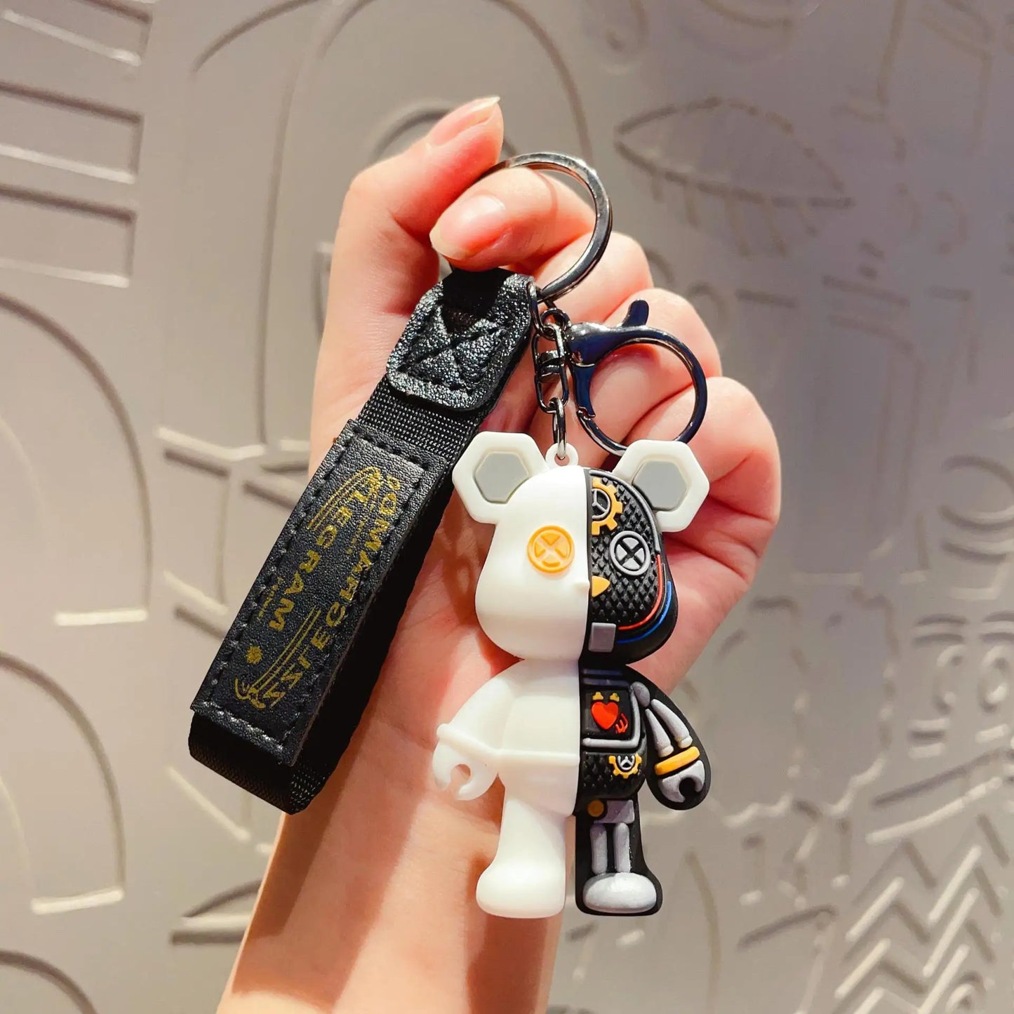 Cartoon Simple Mechanical Bear Cute Niche Doll Keychain Chain Bag Personalized Small Pendant Accessory Keychain Decorative Gifts